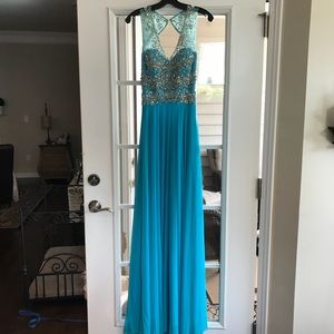 Prom dress size 4